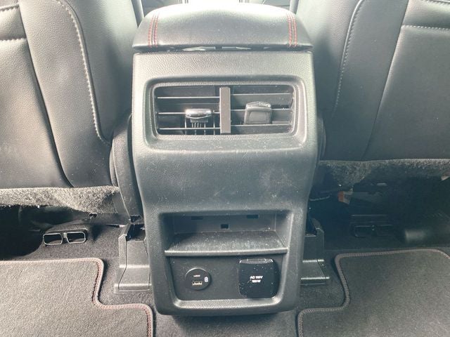 2022 Ford Edge ST Line