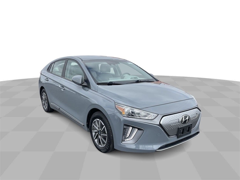 Used 2020 Hyundai IONIQ SE with VIN KMHC75LJ6LU062019 for sale in Columbus, OH