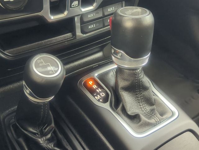 2021 Jeep Wrangler Unlimited Sahara Altitude 4x4