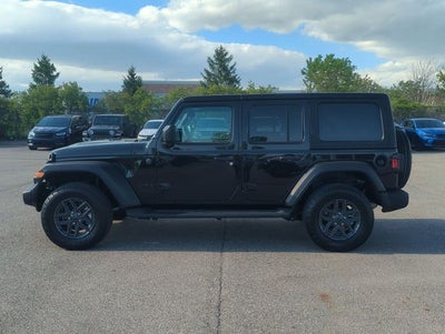 2025 Jeep Wrangler 4-Door Summit 4x4