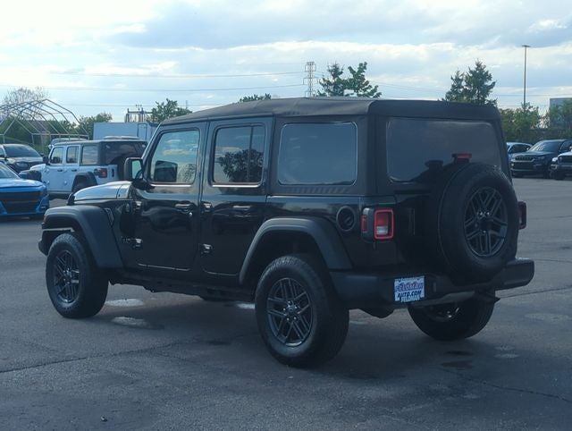 2025 Jeep Wrangler 4-Door Summit 4x4