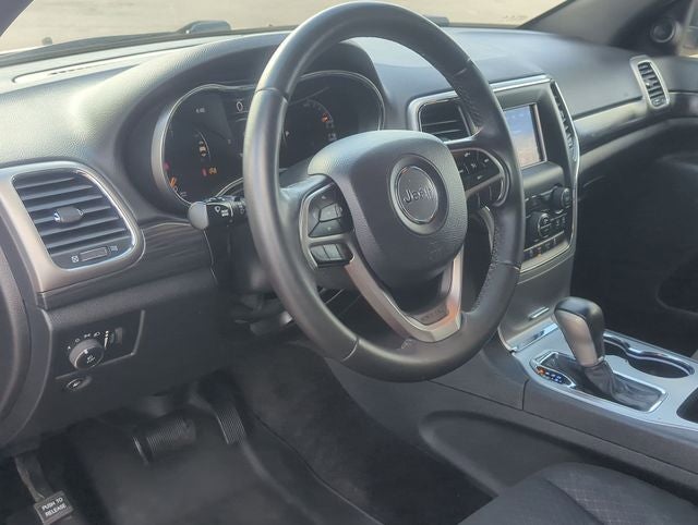 2019 Jeep Grand Cherokee Laredo E 4x4