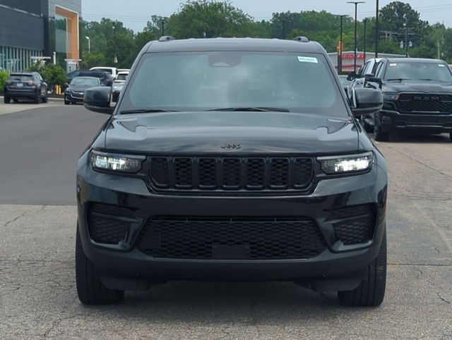 2023 Jeep Grand Cherokee Altitude 4x4