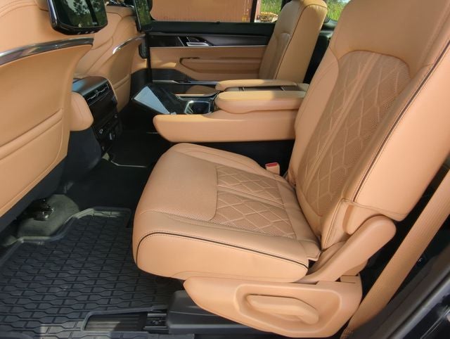 2025 Jeep Grand Wagoneer Series III Obsidian 4x4