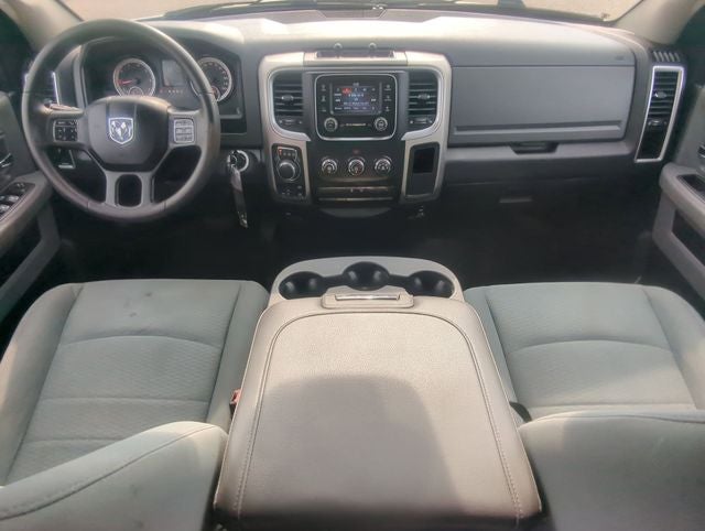 2017 RAM 1500 SLT Quad Cab 4x4 6'4' Box