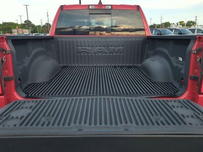 2022 RAM 1500 Big Horn Crew Cab 4x4 5'7' Box
