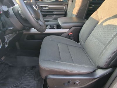 2025 RAM 1500 Big Horn Crew Cab 4x4 5'7' Box