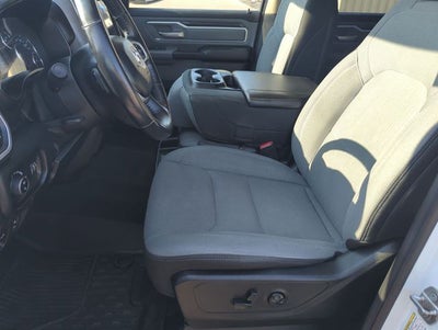 2020 RAM 1500 Big Horn Crew Cab 4x4 5'7' Box