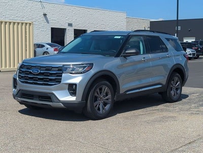 2025 Ford Explorer Active