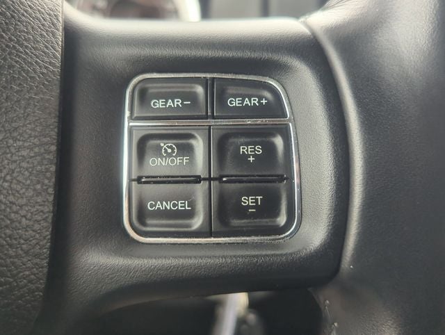 2017 RAM 1500 Big Horn Crew Cab 4x4 5'7' Box