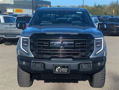 2023 GMC Sierra 1500 4WD Crew Cab Short Box AT4X