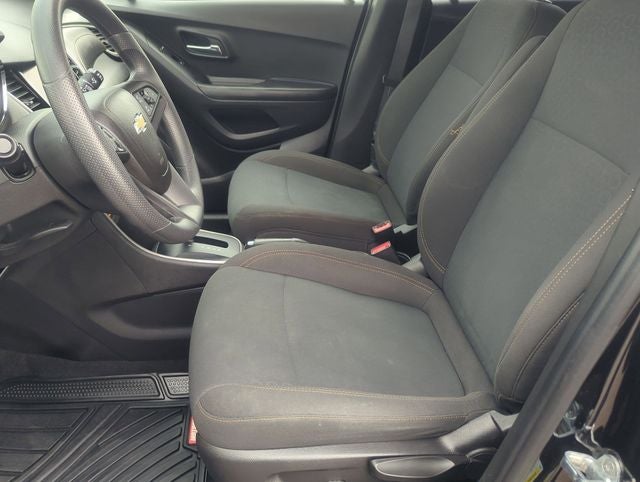 2022 Chevrolet Trax AWD LS