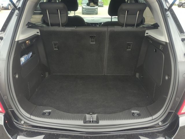 2022 Chevrolet Trax AWD LS