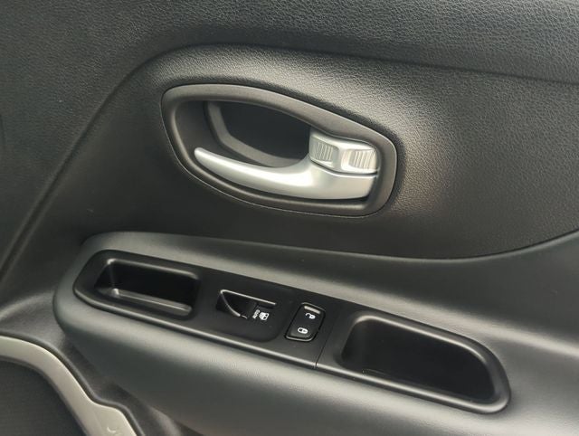 2023 Jeep Renegade Limited 4x4