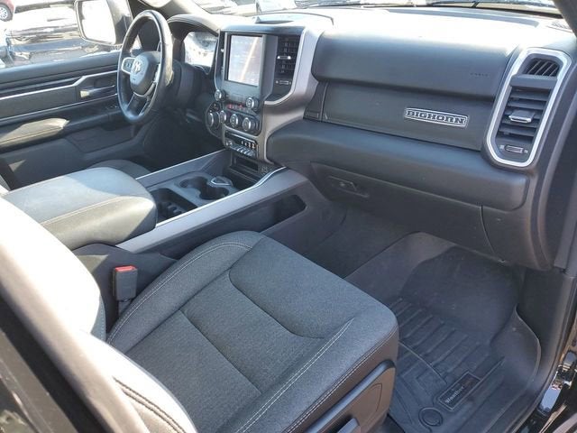 2020 RAM 1500 Big Horn Crew Cab 4x4 5'7" Box