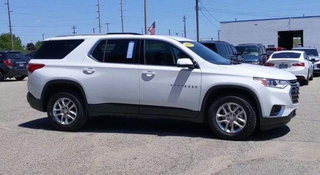 2018 Chevrolet Traverse LT Cloth