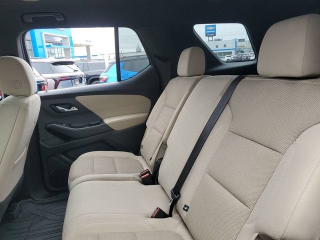 2022 Chevrolet Traverse LS
