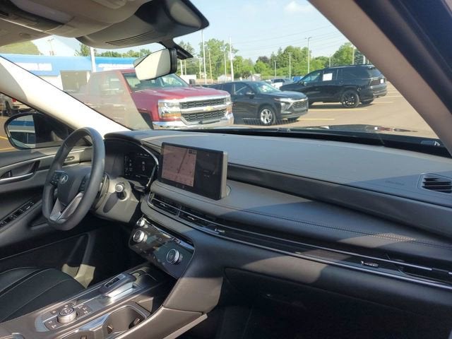 2024 INFINITI QX60 LUXE