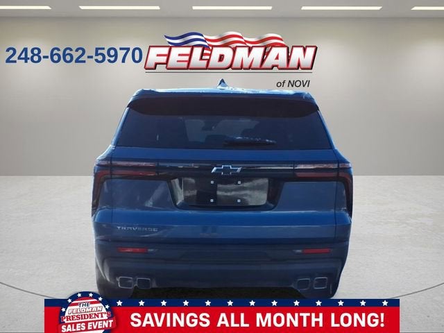 2024 Chevrolet Traverse LS