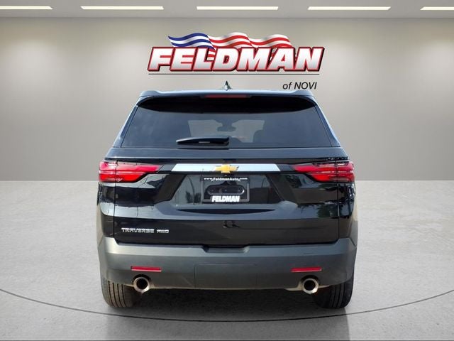 2023 Chevrolet Traverse LS