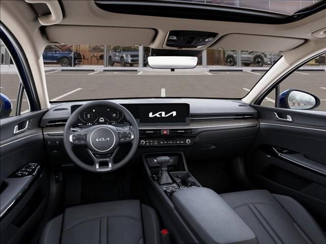 2025 Kia K5 EX