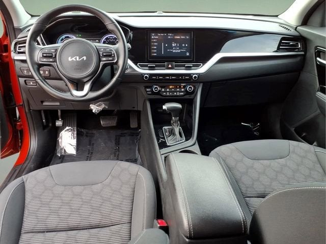 2022 Kia Niro LXS