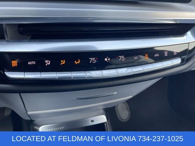 2024 Cadillac LYRIQ Luxury 1