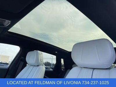 2024 Cadillac LYRIQ Luxury 1