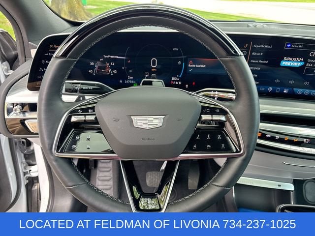 2024 Cadillac LYRIQ Luxury 2