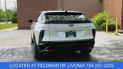2024 Cadillac LYRIQ Luxury 2