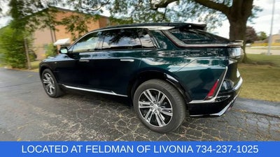 2024 Cadillac LYRIQ Luxury 2