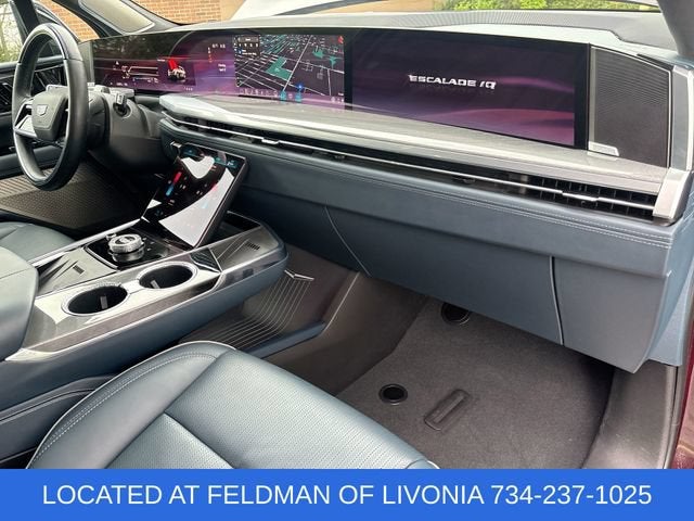 2025 Cadillac ESCALADE IQ Luxury 2