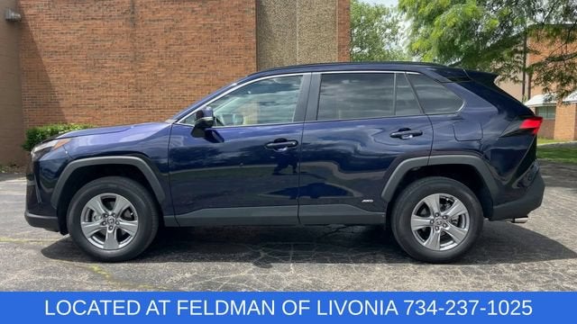 2025 Toyota RAV4 Hybrid XLE