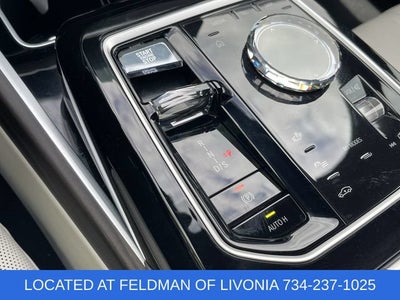 2024 BMW 740i xDrive