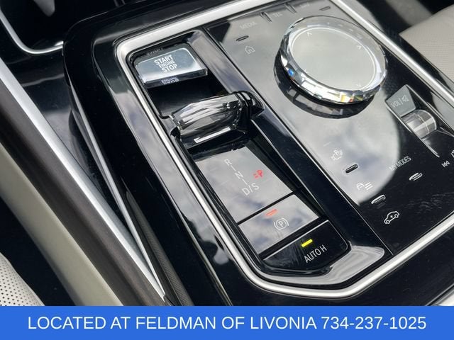 2024 BMW 740i xDrive