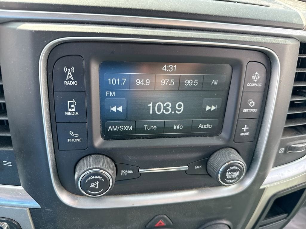 2017 RAM 1500 SLT