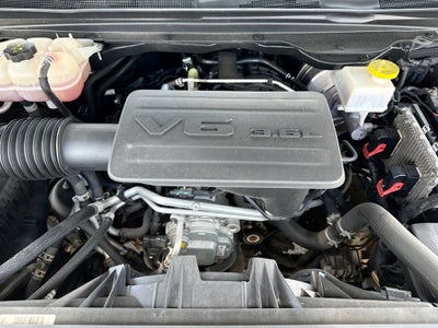 2021 RAM 1500 Big Horn Crew Cab 4x4 5'7" Box