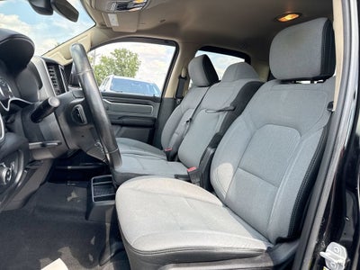 2020 RAM 1500 Big Horn Quad Cab 4x4 6'4" Box