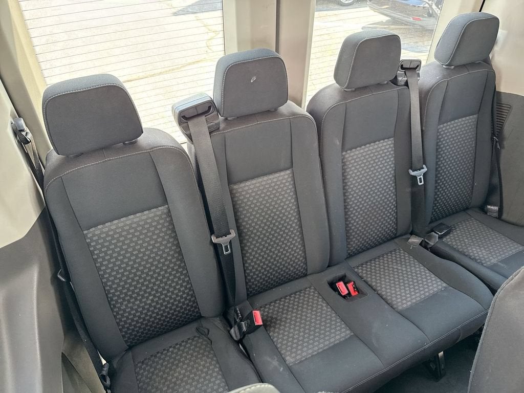 2020 Ford Transit Passenger Van XL - Photo 24