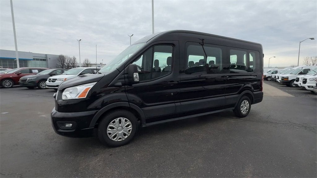 2022 Ford Transit Passenger Wagon XL