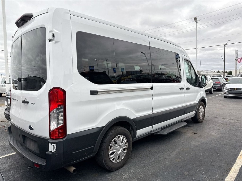 2023 Ford Transit Passenger Wagon XL