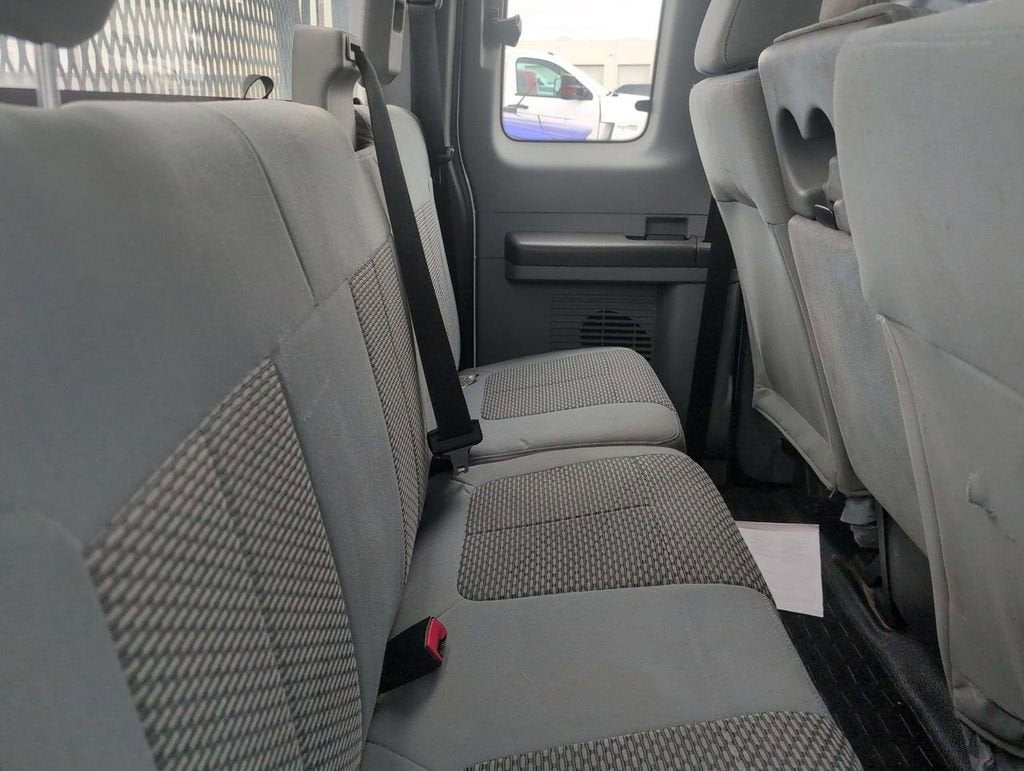 2013 Ford Super Duty F-350 DRW XL