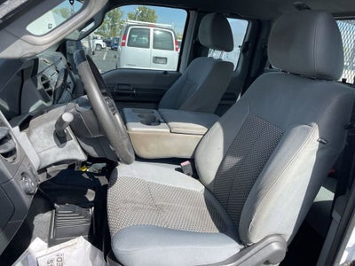 2013 Ford Super Duty F-350 DRW XL