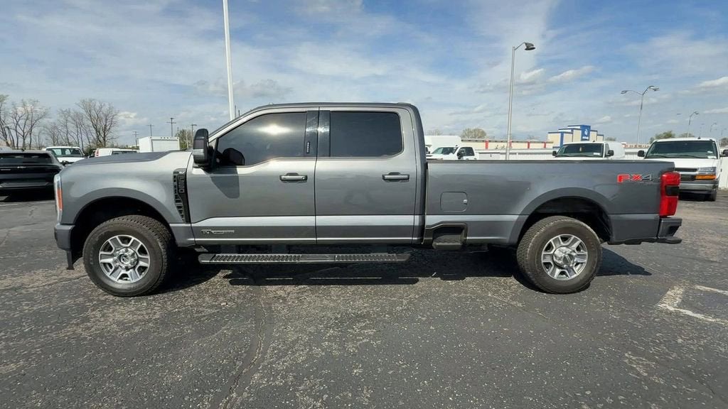 2023 Ford Super Duty F-250 SRW XLT