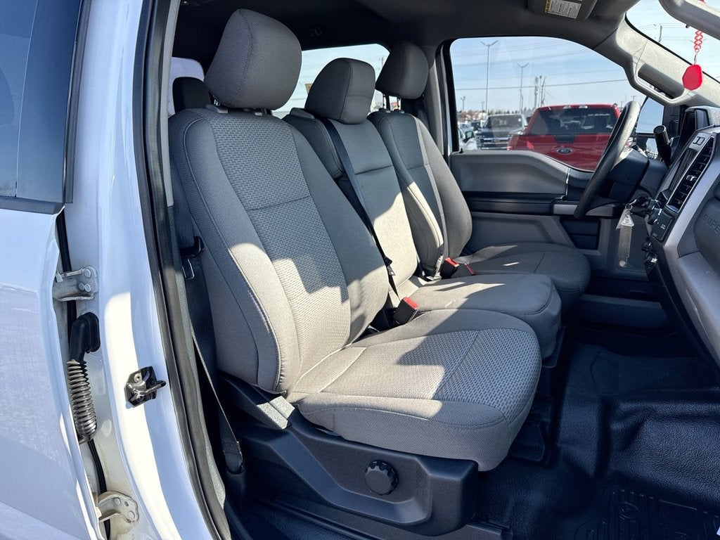 2022 Ford Super Duty F-350 SRW XLT