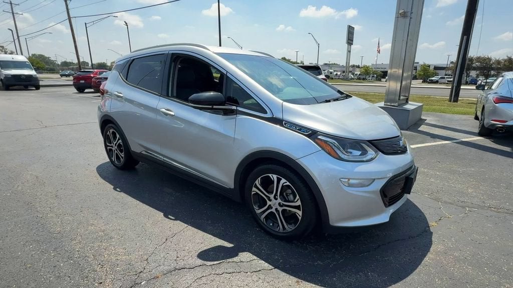 Used 2020 Chevrolet Bolt EV Premier with VIN 1G1FZ6S00L4128468 for sale in Columbus, OH