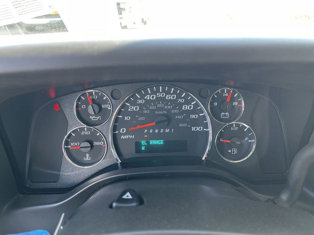 2025 Chevrolet Express Cutaway 3500 1WT