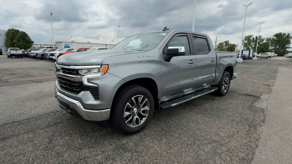 2025 Chevrolet Silverado 1500 LT (2FL)