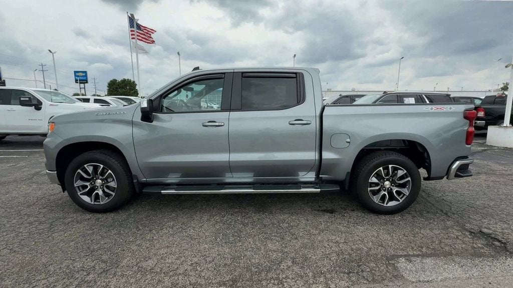 2025 Chevrolet Silverado 1500 LT (2FL)