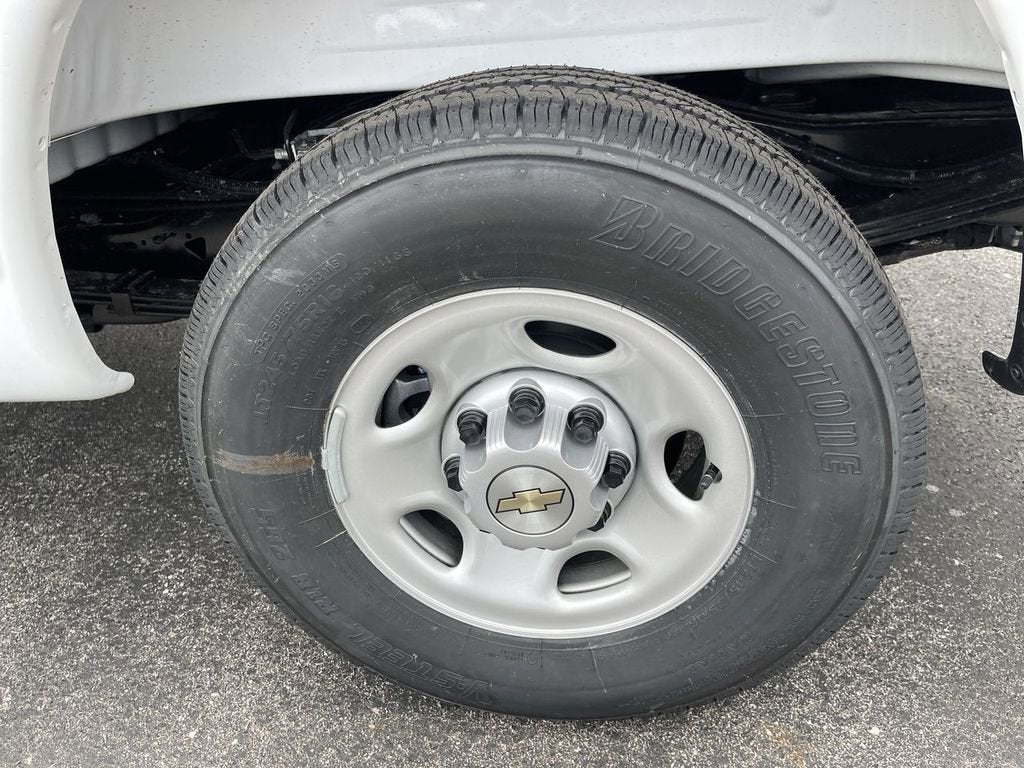 2026 Chevrolet Express Cargo WT